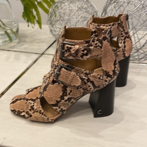 Circus by Sam Edelman Ezra Sandal - Picture 2 of 6